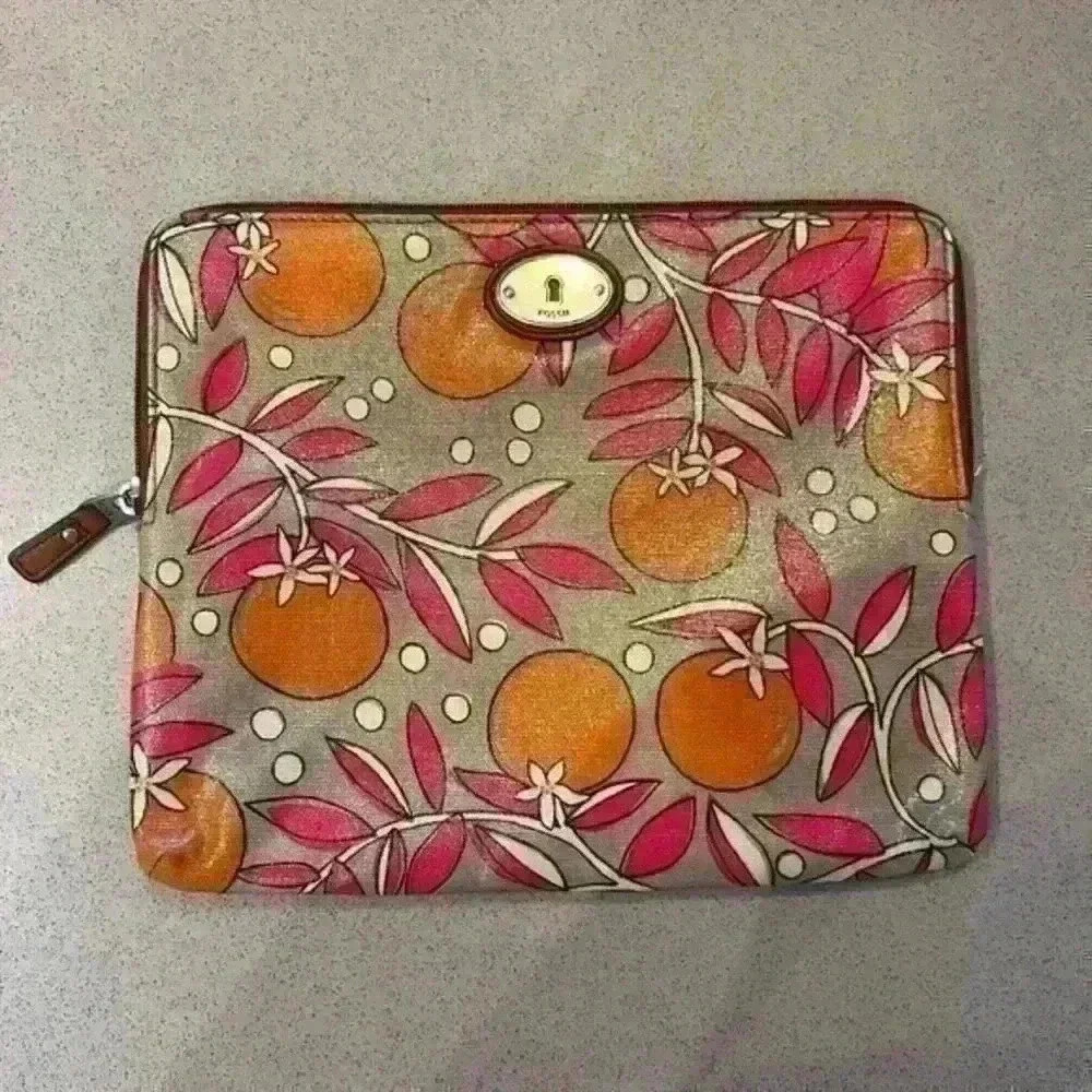 Fossil purse clutch iPad case